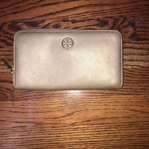 Gold Tory Burch Wallet